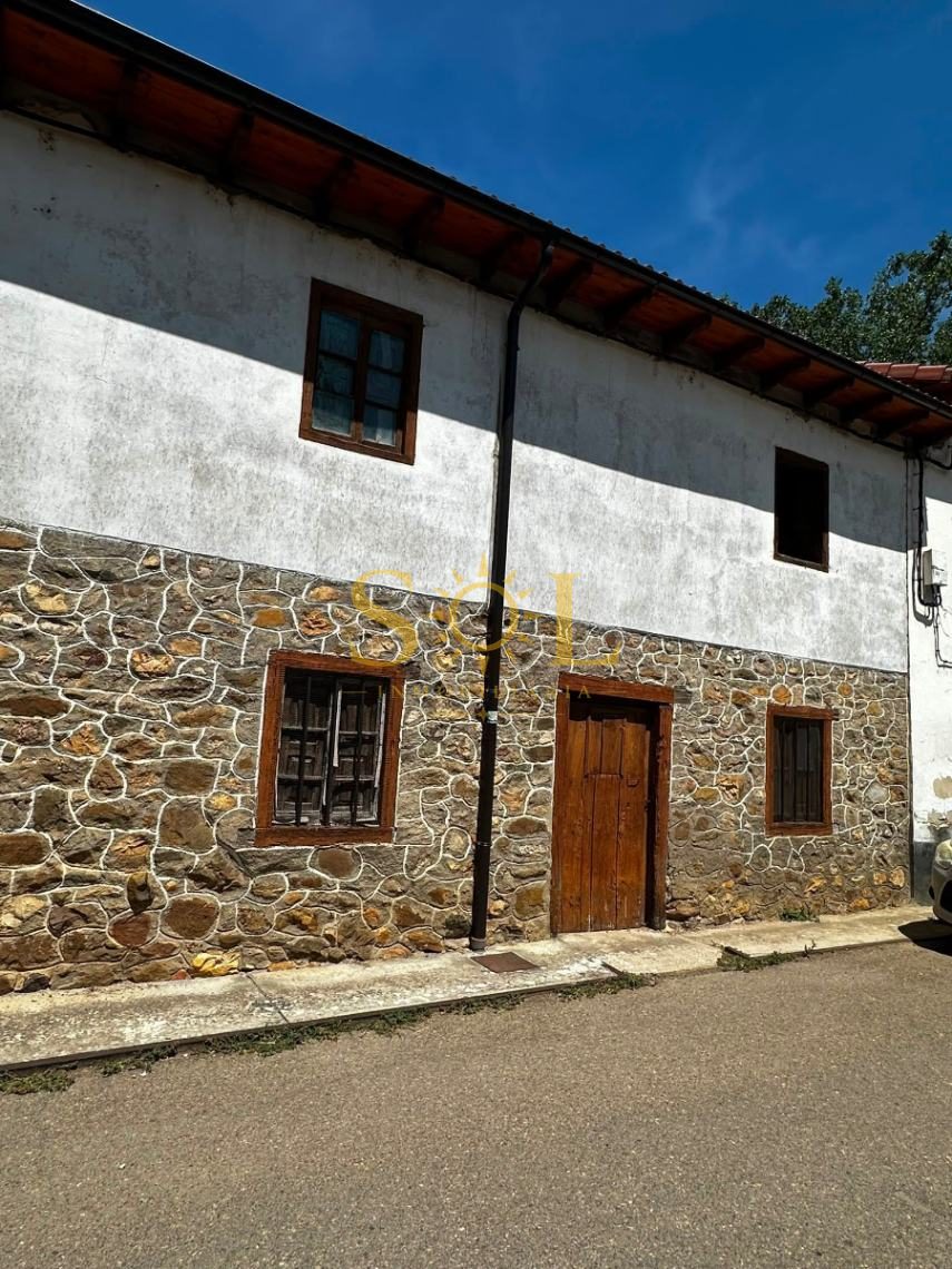 CASA CON JARDIN para reformar en LA VALCUEVA (LEON). - Foto 7