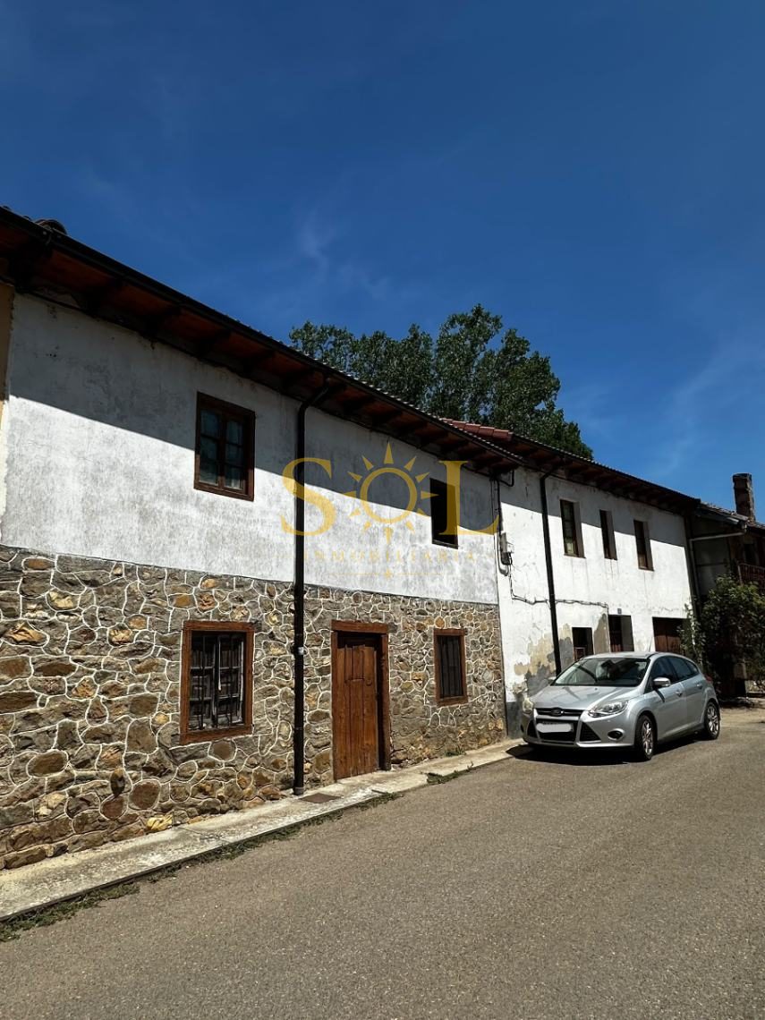 CASA CON JARDIN para reformar en LA VALCUEVA (LEON). - Foto 8