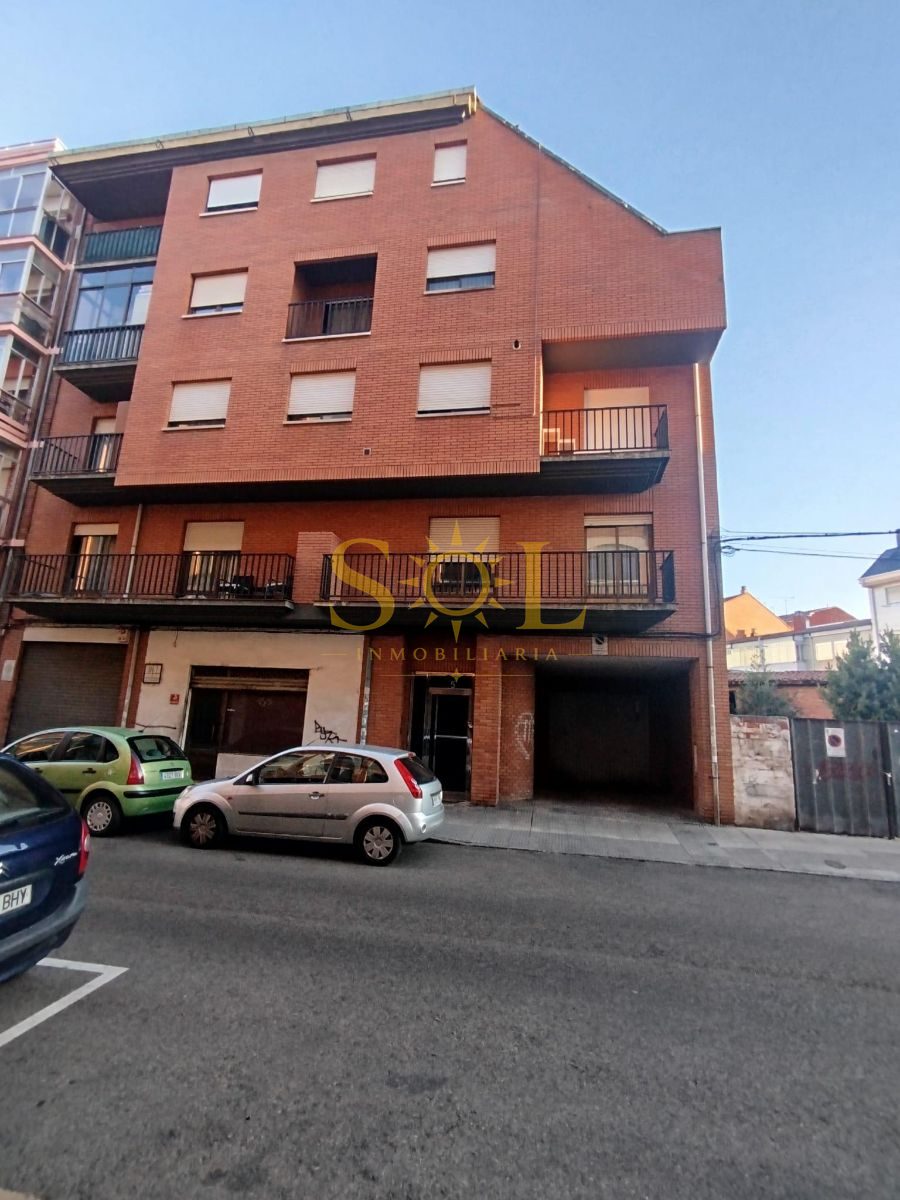 Venta dúplex en San Andrés del Rabanedo - Foto 1