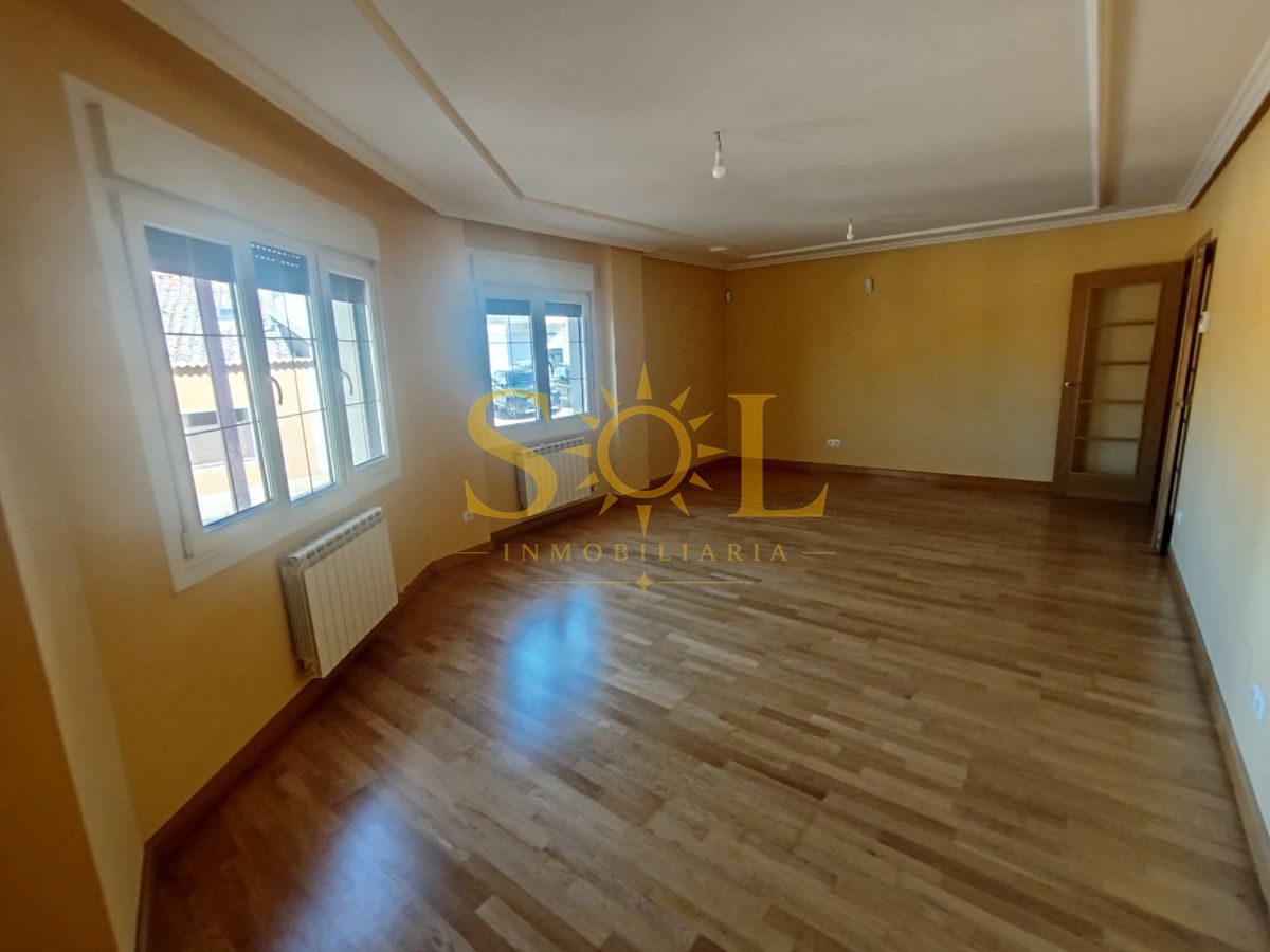 Se vende piso en muy buen estado en Valencia de Don Juan - Foto 4