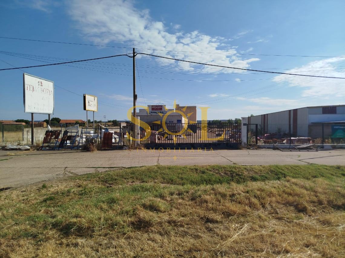 Venta de Nave en carretera León - Astorga, - Foto 1