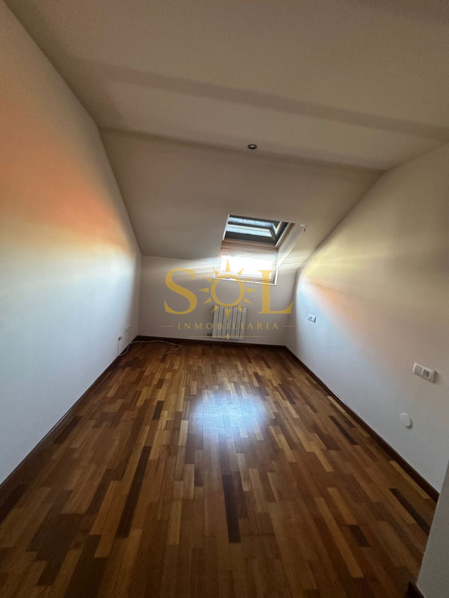DUPLEX CON GARAJE Y TRASTERO EN ZONA CALLE ANCHA (LEON) - Foto 19