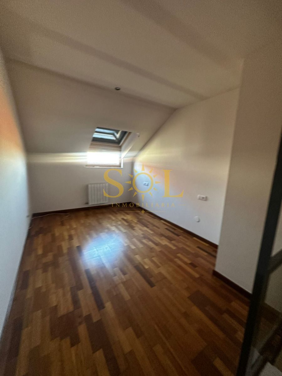 DUPLEX CON GARAJE Y TRASTERO EN ZONA CALLE ANCHA (LEON) - Foto 21