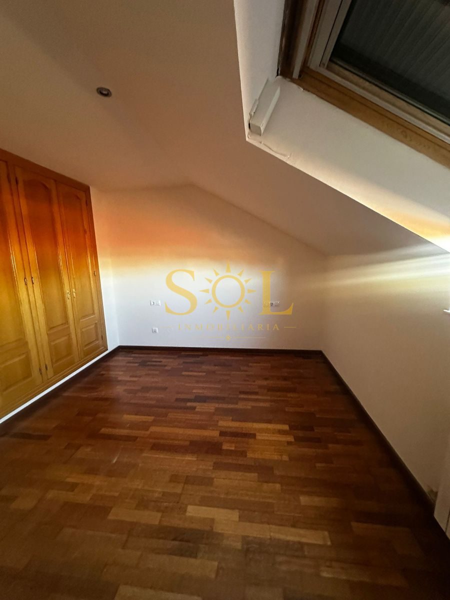 DUPLEX CON GARAJE Y TRASTERO EN ZONA CALLE ANCHA (LEON) - Foto 23