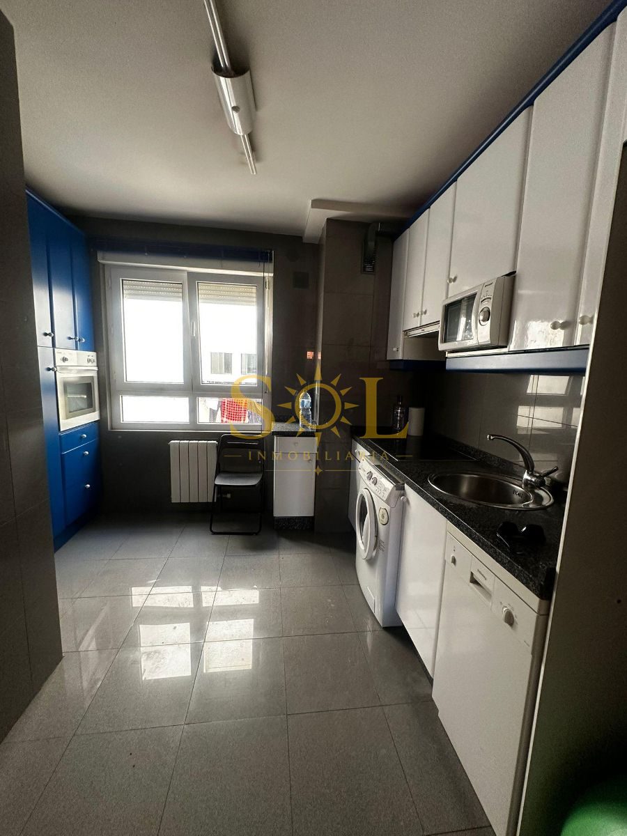 DUPLEX CON GARAJE Y TRASTERO EN ZONA CALLE ANCHA (LEON) - Foto 4