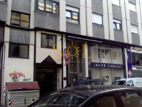VENTA DE LOCAL COMERCIAL CENTRO DE PONFERRADA - Foto 3