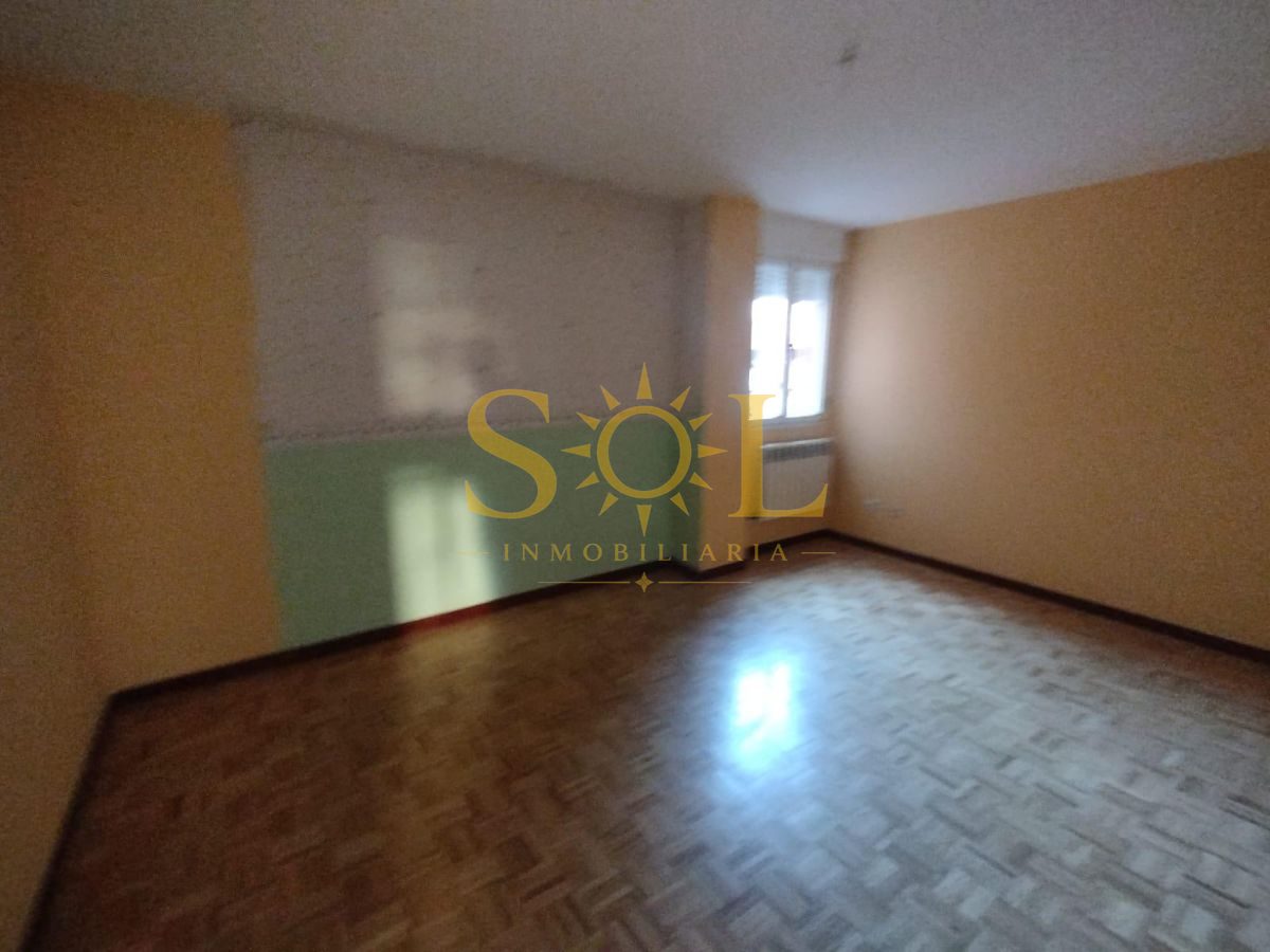 EN VENTA PISO CARRETERA SANTANDER - Foto 9