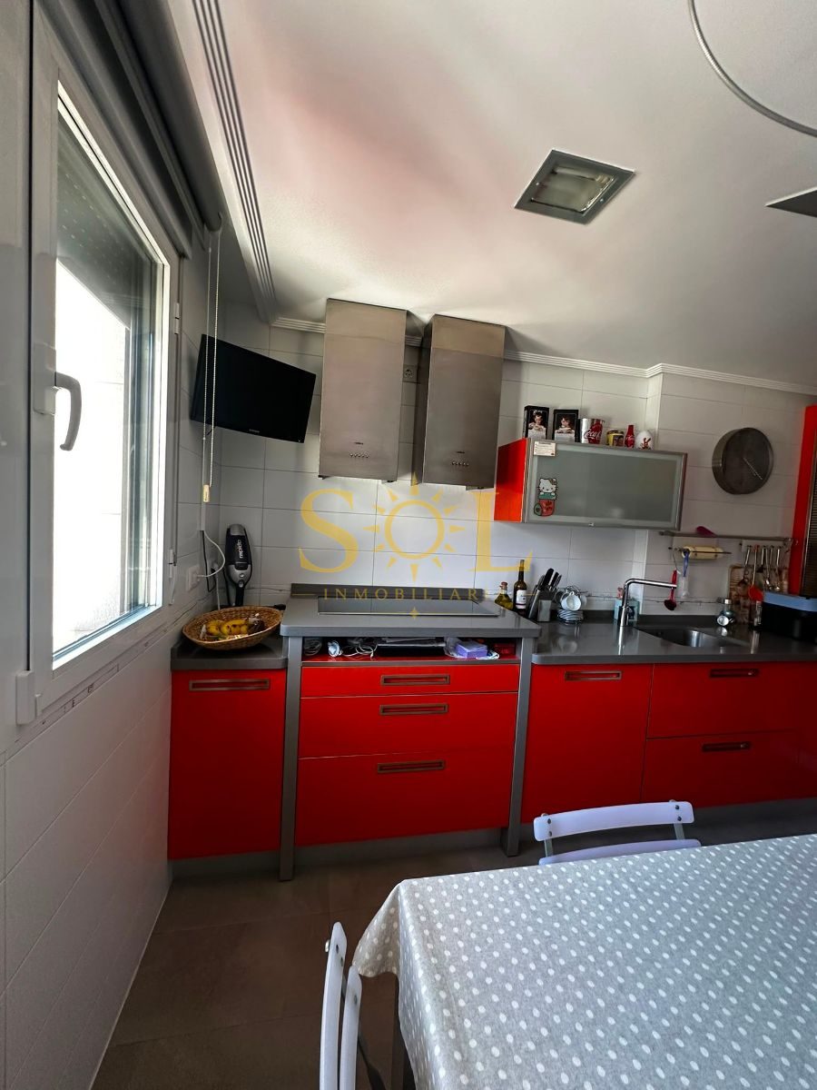 VENTA DE CHALET PAREADO CON JARDÍN A TRES FACHADAS - Foto 78