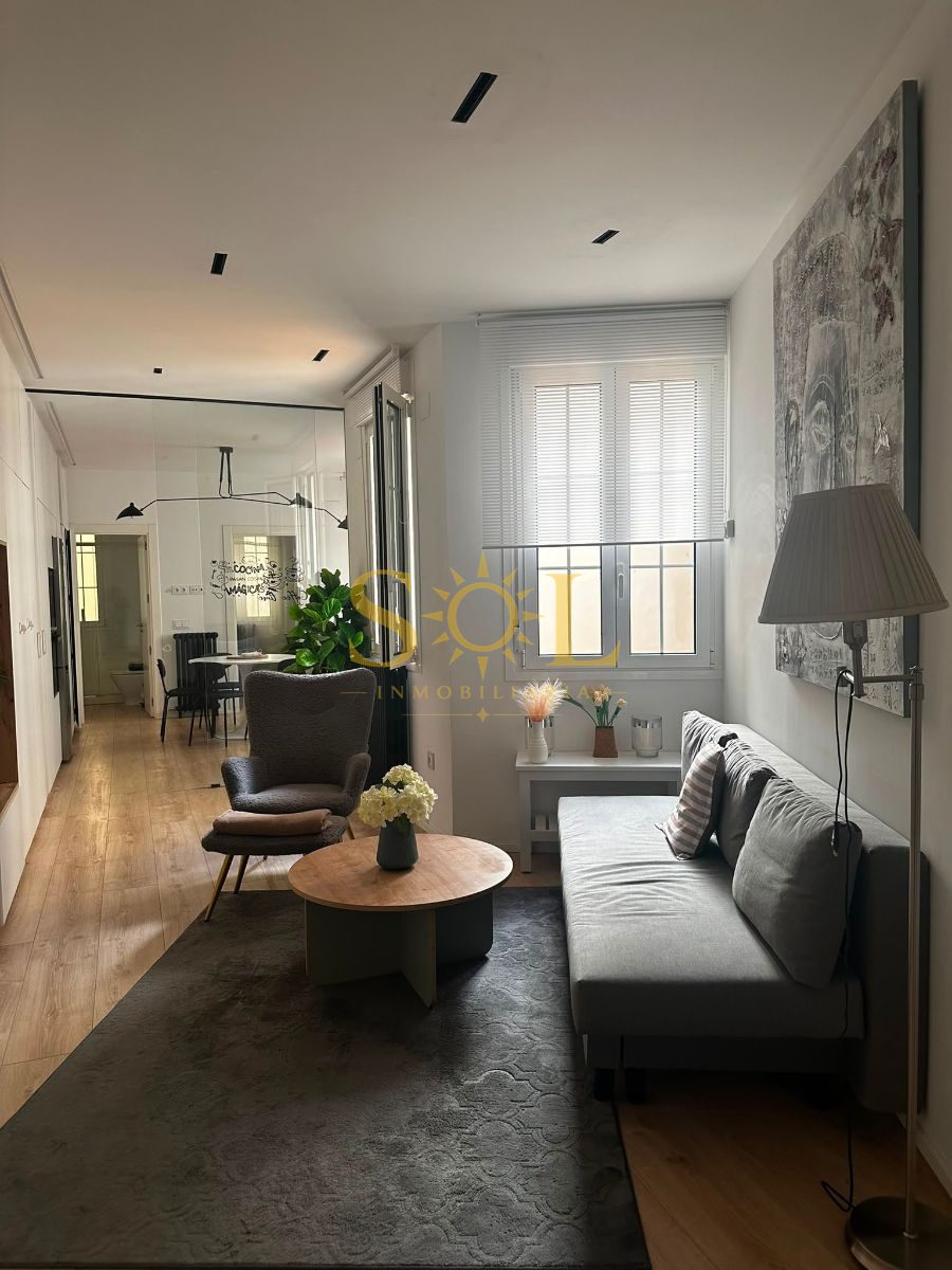 OPORTUNIDAD ÚNICA: Exclusivo inmueble en Calle Carmen con Licencia Turística (VUT) - Foto 4