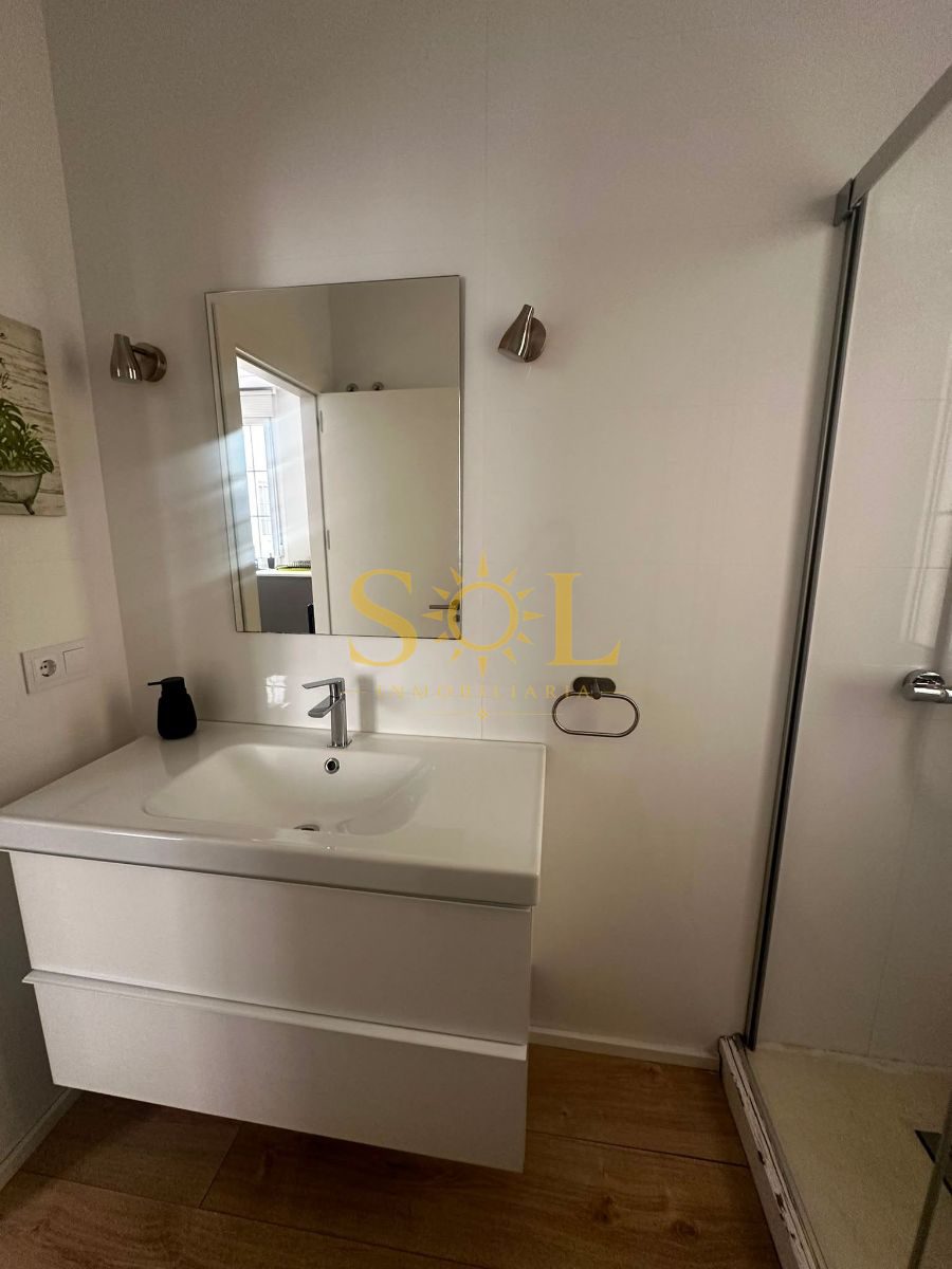 OPORTUNIDAD ÚNICA: Exclusivo inmueble en Calle Carmen con Licencia Turística (VUT) - Foto 42