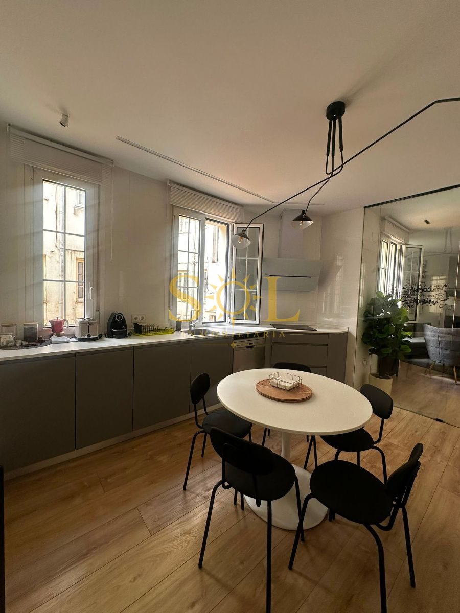 OPORTUNIDAD ÚNICA: Exclusivo inmueble en Calle Carmen con Licencia Turística (VUT) - Foto 45