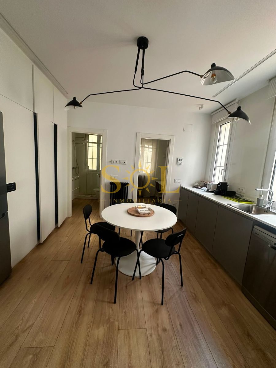 OPORTUNIDAD ÚNICA: Exclusivo inmueble en Calle Carmen con Licencia Turística (VUT) - Foto 46
