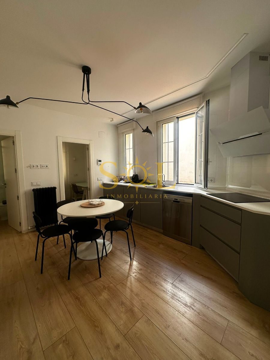 OPORTUNIDAD ÚNICA: Exclusivo inmueble en Calle Carmen con Licencia Turística (VUT) - Foto 6