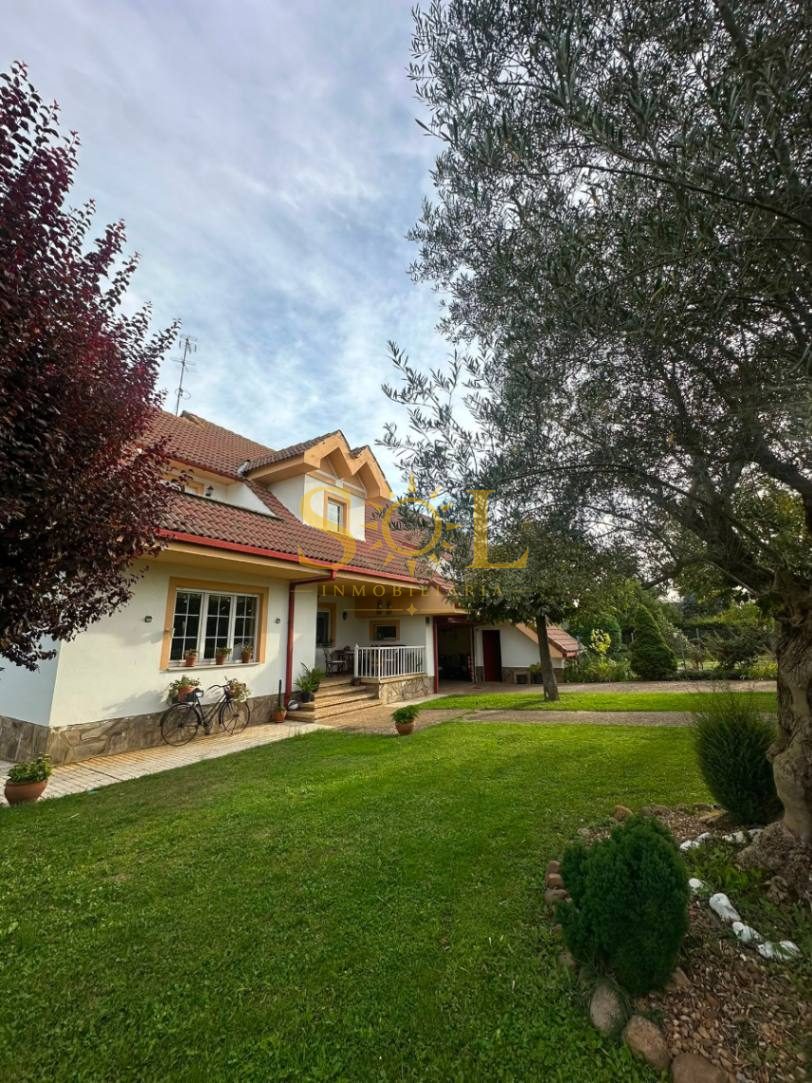 CHALET PAREADO CON JARDIN - Foto 105