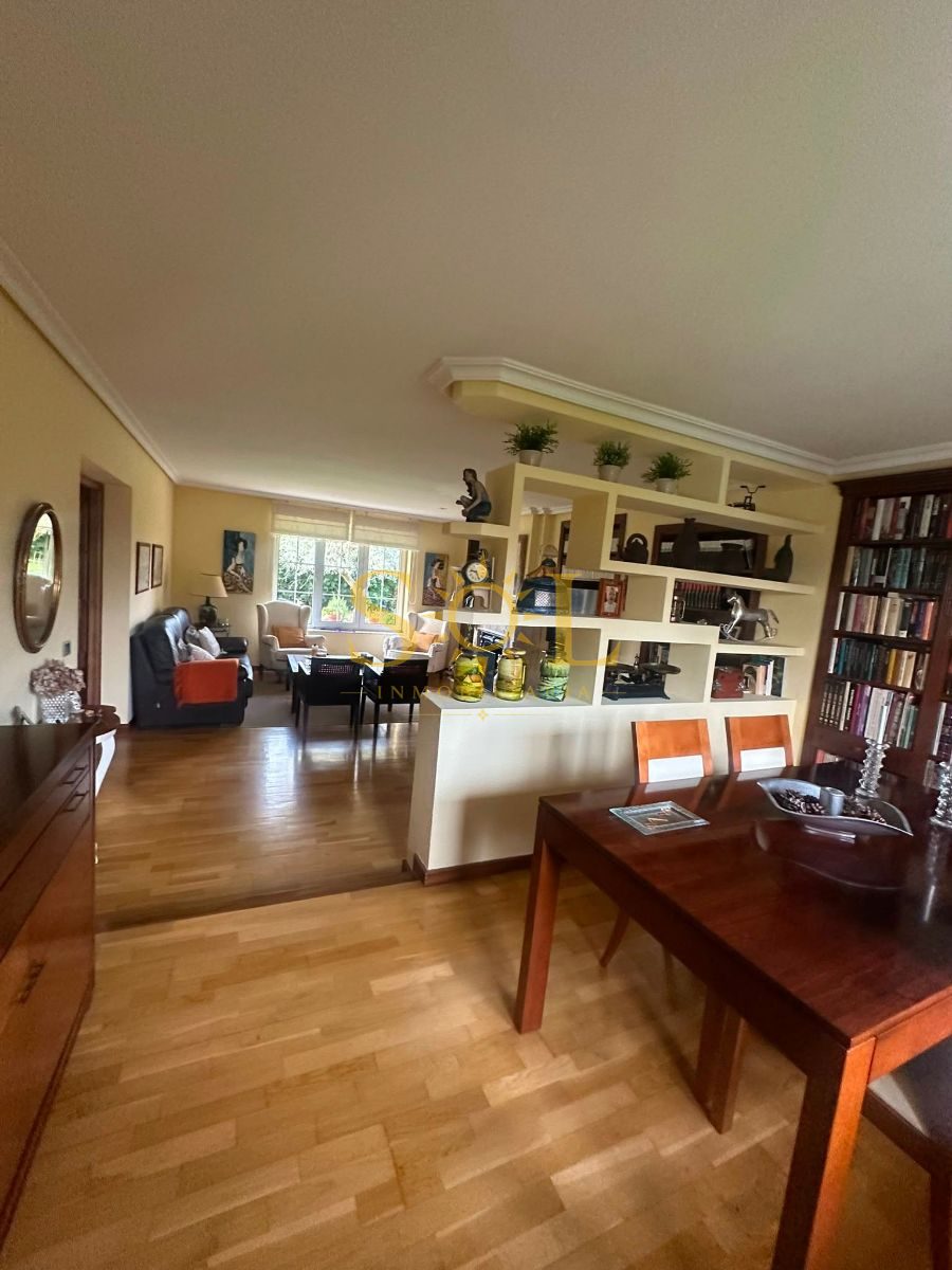 CHALET PAREADO CON JARDIN - Foto 20