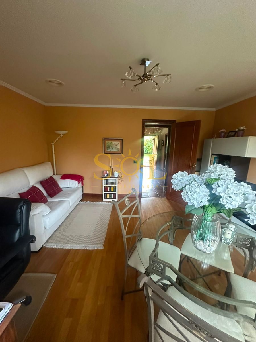 CHALET PAREADO CON JARDIN - Foto 22