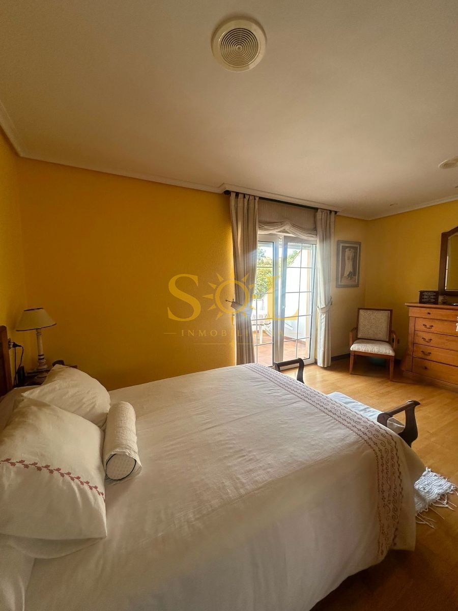 CHALET PAREADO CON JARDIN - Foto 53