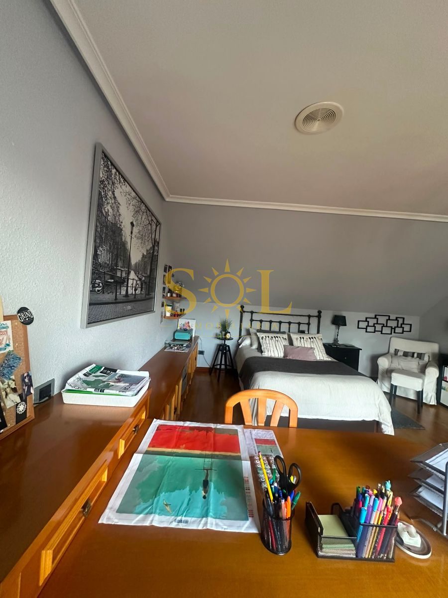 CHALET PAREADO CON JARDIN - Foto 60