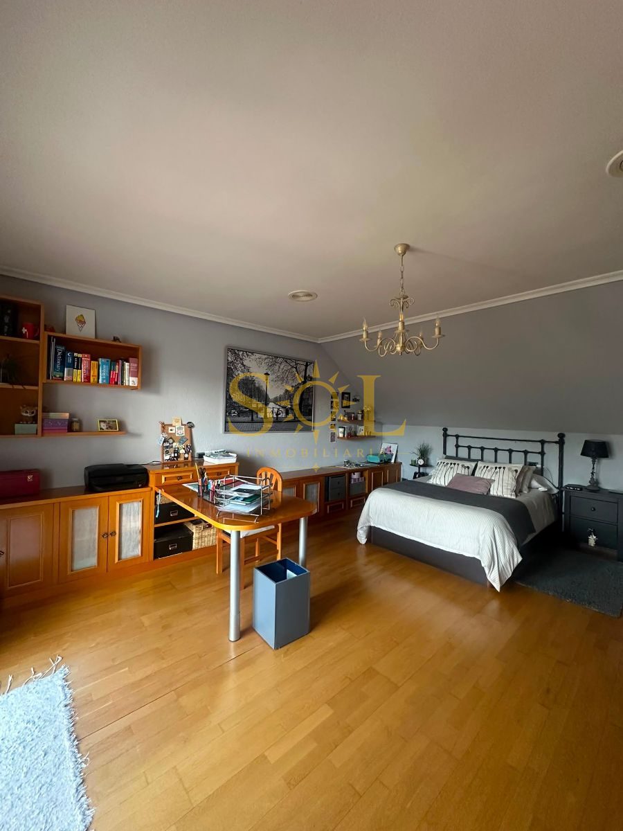 CHALET PAREADO CON JARDIN - Foto 68