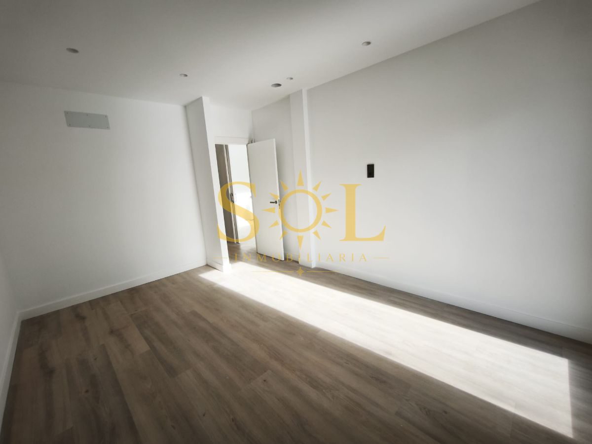SE VENDE CHALET EN AZADINOS – 455 m² DE PARCELA, ESPACIO Y CONFORT - Foto 12