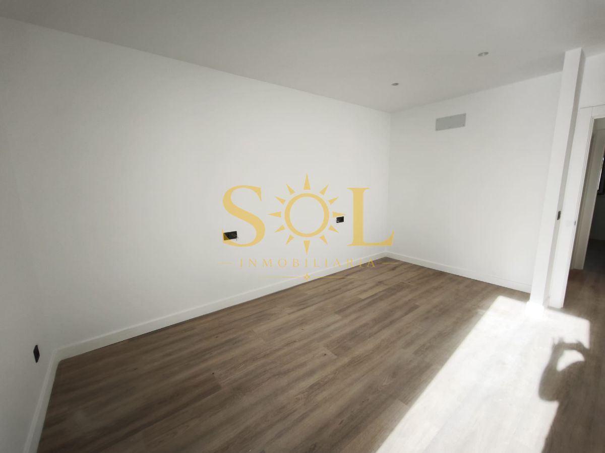SE VENDE CHALET EN AZADINOS – 455 m² DE PARCELA, ESPACIO Y CONFORT - Foto 13