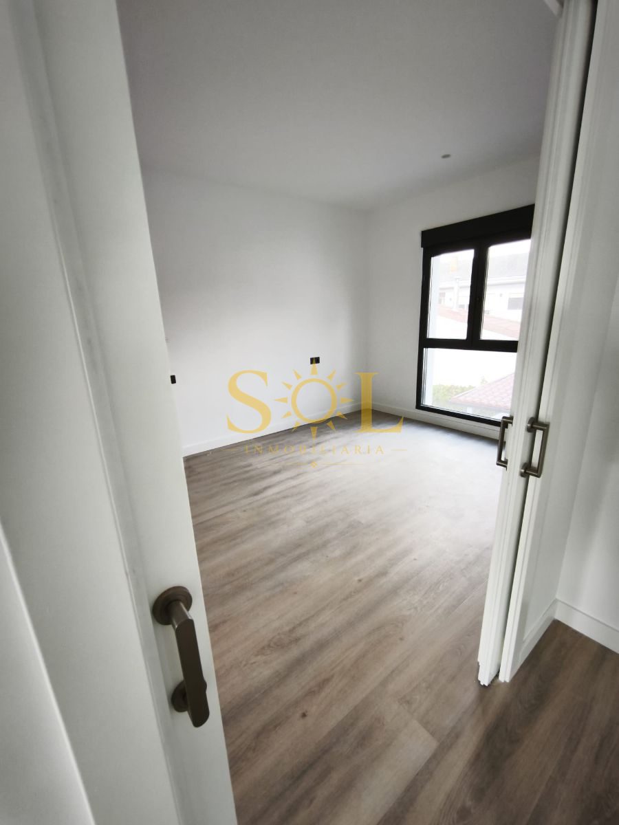 SE VENDE CHALET EN AZADINOS – 455 m² DE PARCELA, ESPACIO Y CONFORT - Foto 15