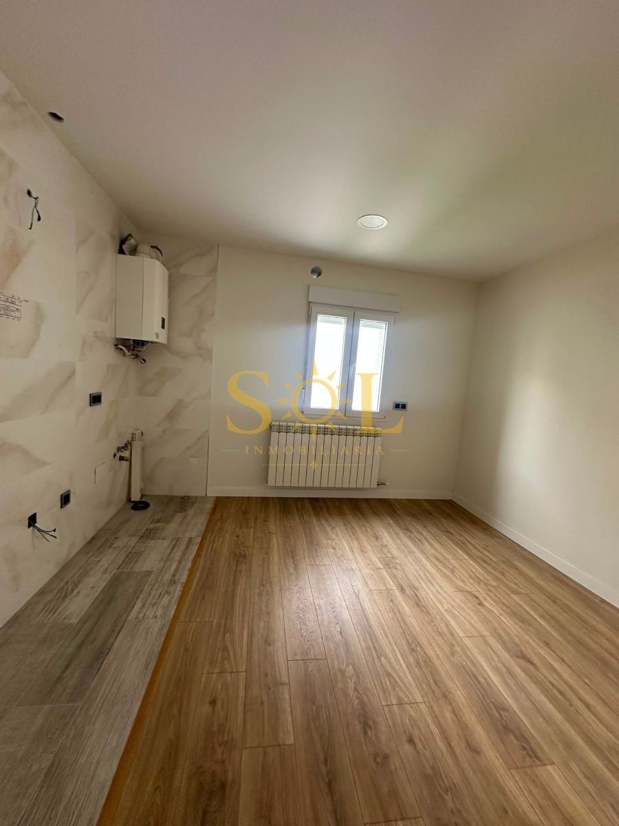 EDIFICIO DE INVERSIÓN CON 12 HABITACIONES, 12 BAÑOS PRIVADOS, ZONAS COMUNES CON PISCINA - Foto 16