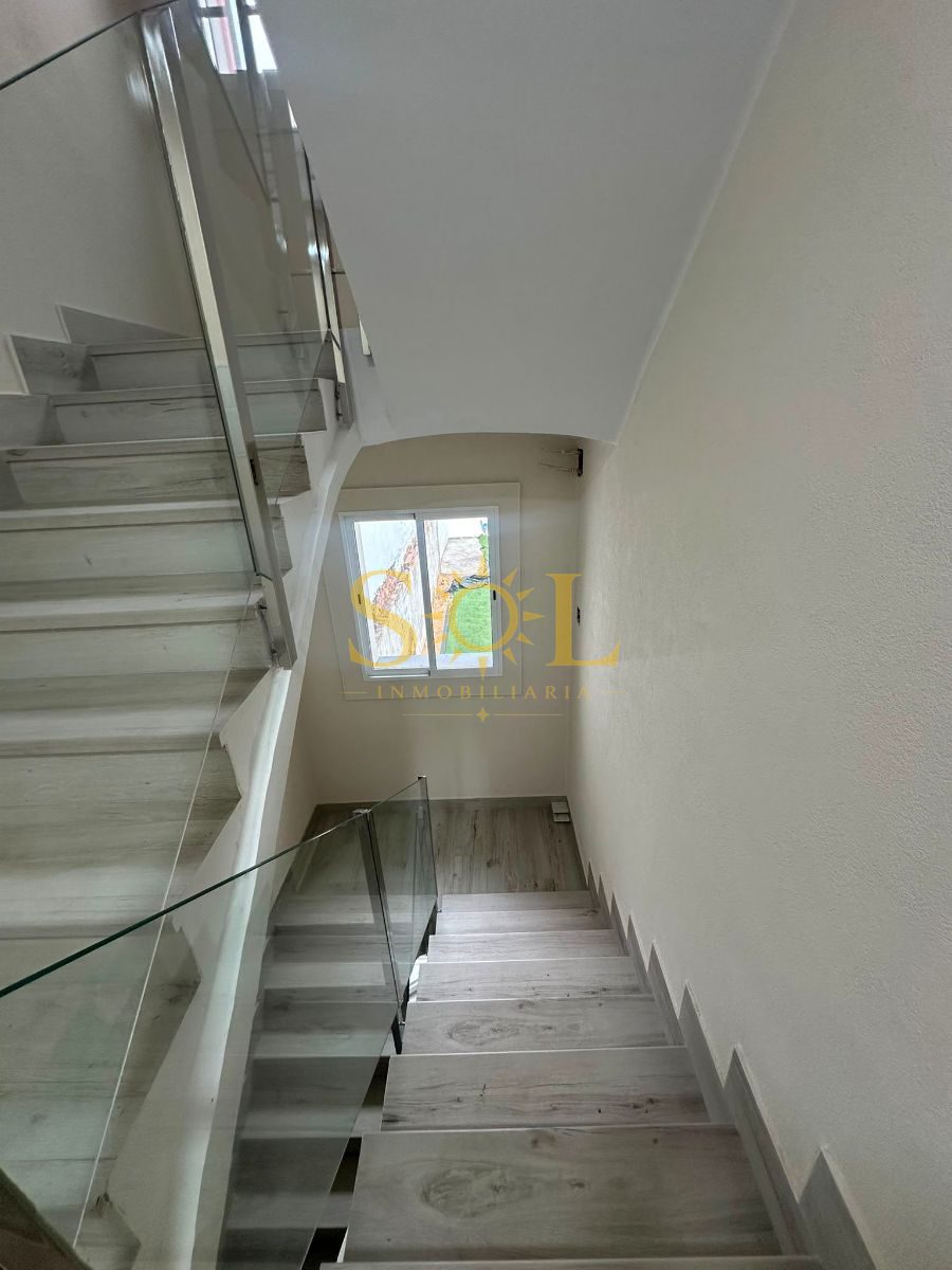 EDIFICIO DE INVERSIÓN CON 12 HABITACIONES, 12 BAÑOS PRIVADOS, ZONAS COMUNES CON PISCINA - Foto 4