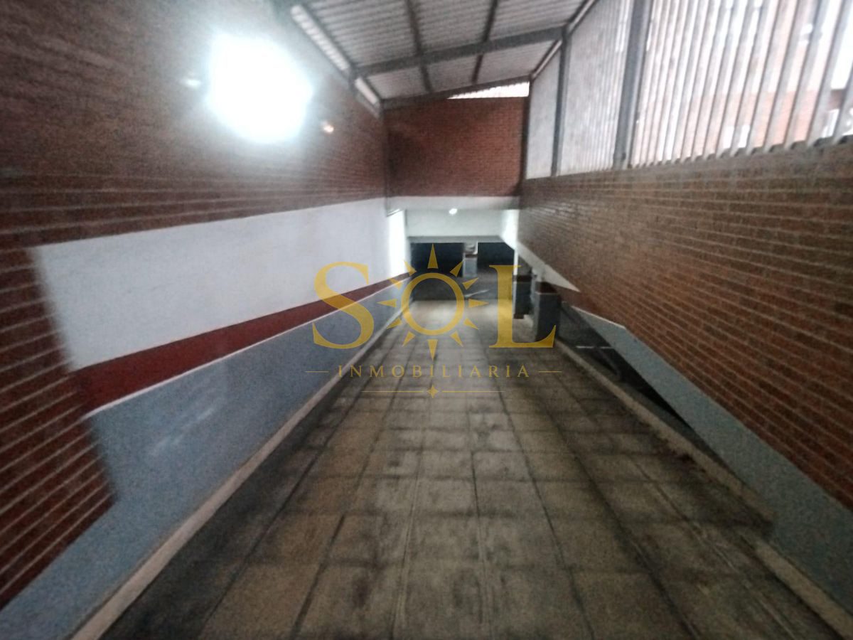 VENTA DE GARAJE EN JOSÉ AGUADO PLAZA AMPLIA - Foto 4