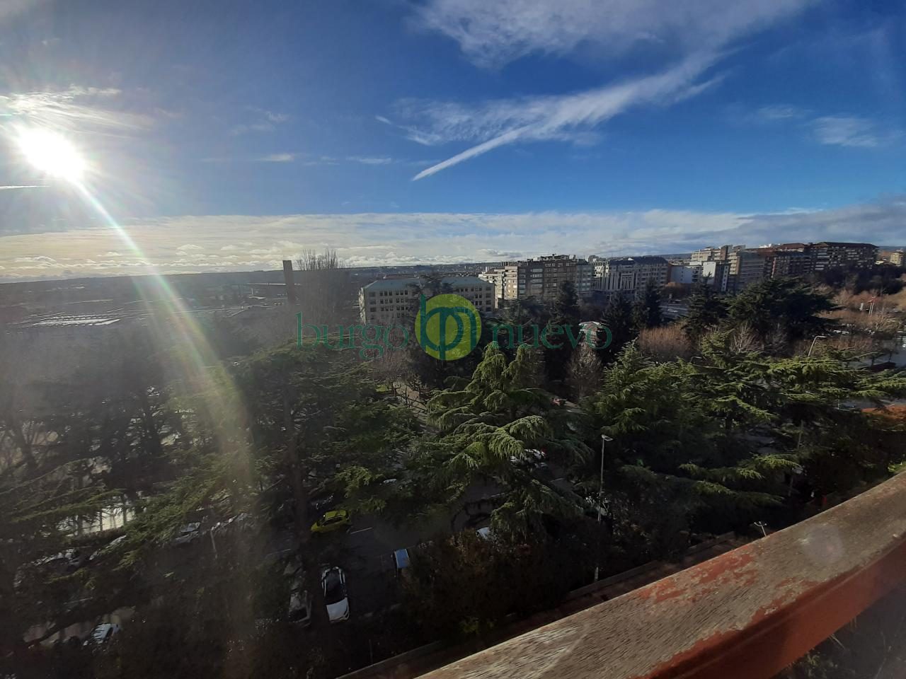 EXCELENTE VIVIENDA, JUNTO A LA PLAZA DE GUZMAN - Foto 55