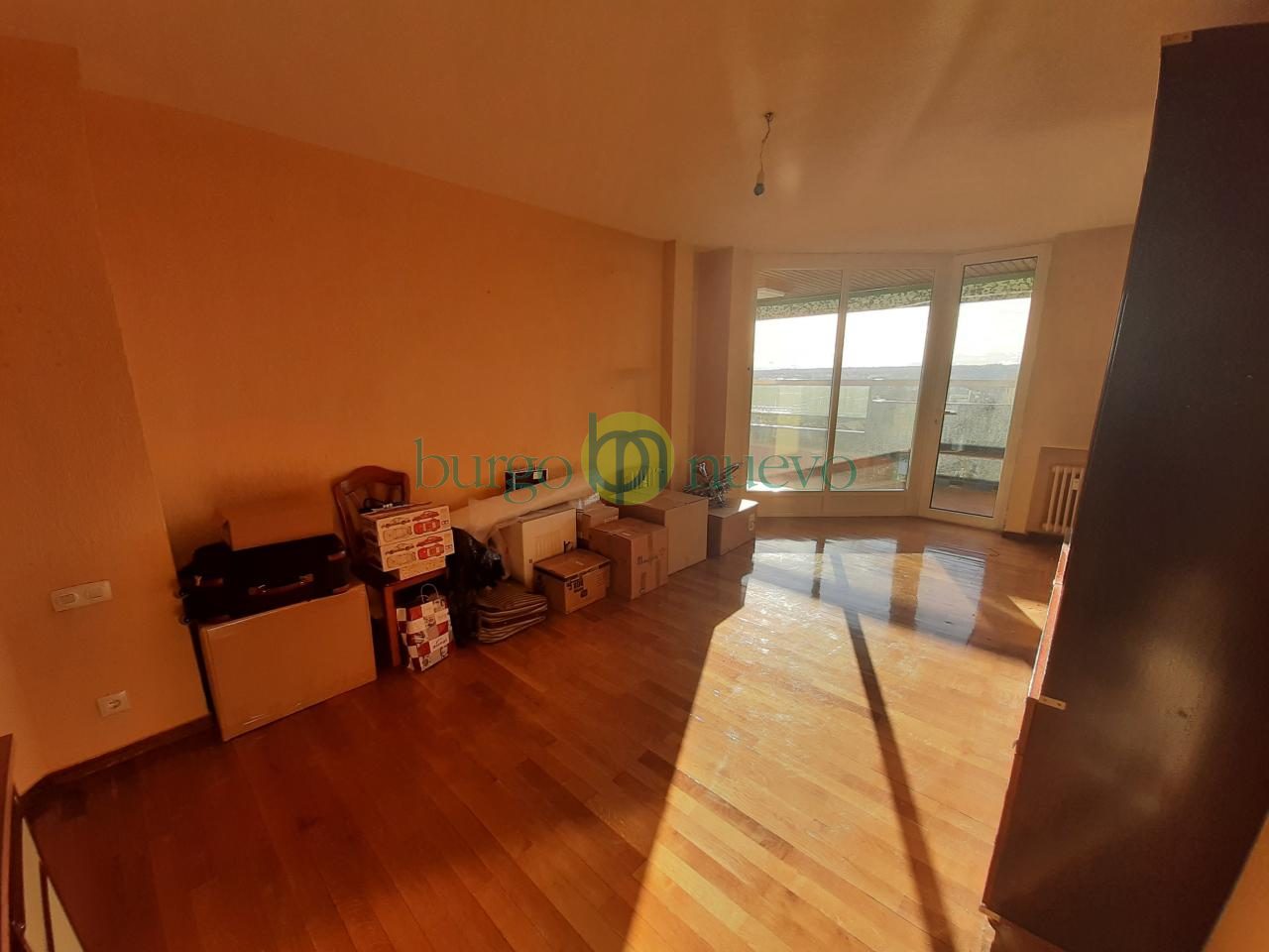 EXCELENTE VIVIENDA, JUNTO A LA PLAZA DE GUZMAN - Foto 58