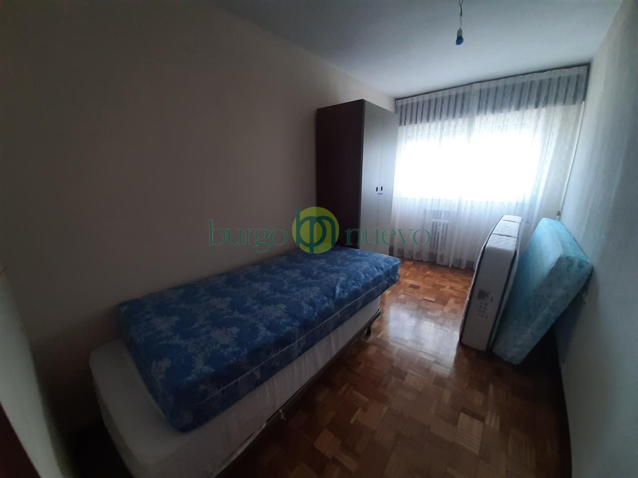 EXCELENTE VIVIENDA, JUNTO A LA PLAZA DE GUZMAN - Foto 92