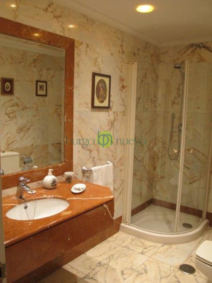CHALET EN VENTA EN URBANIZACION LOS ROSALES - Foto 12