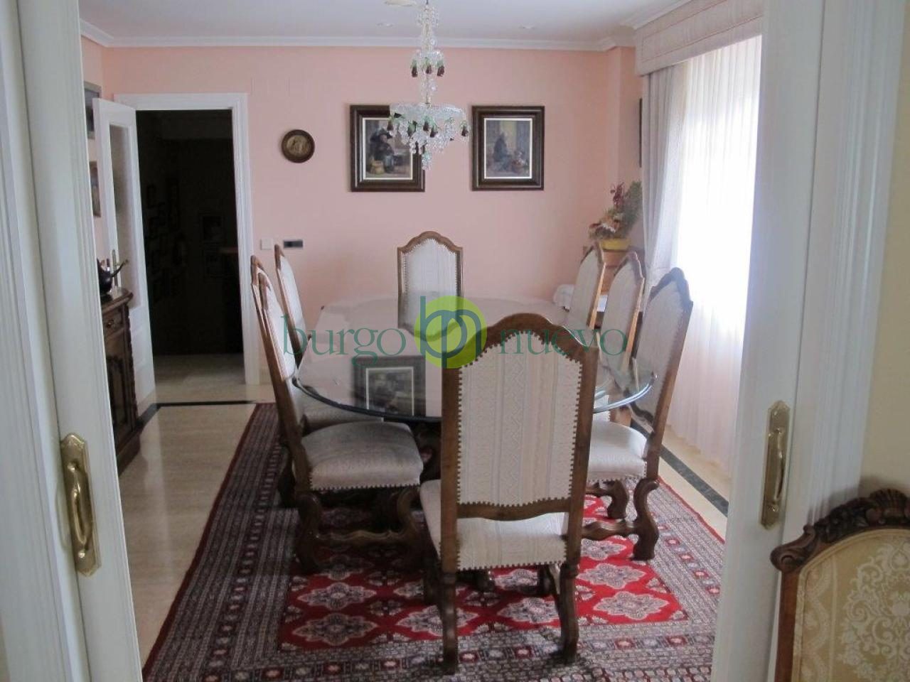 CHALET EN VENTA EN URBANIZACION LOS ROSALES - Foto 8