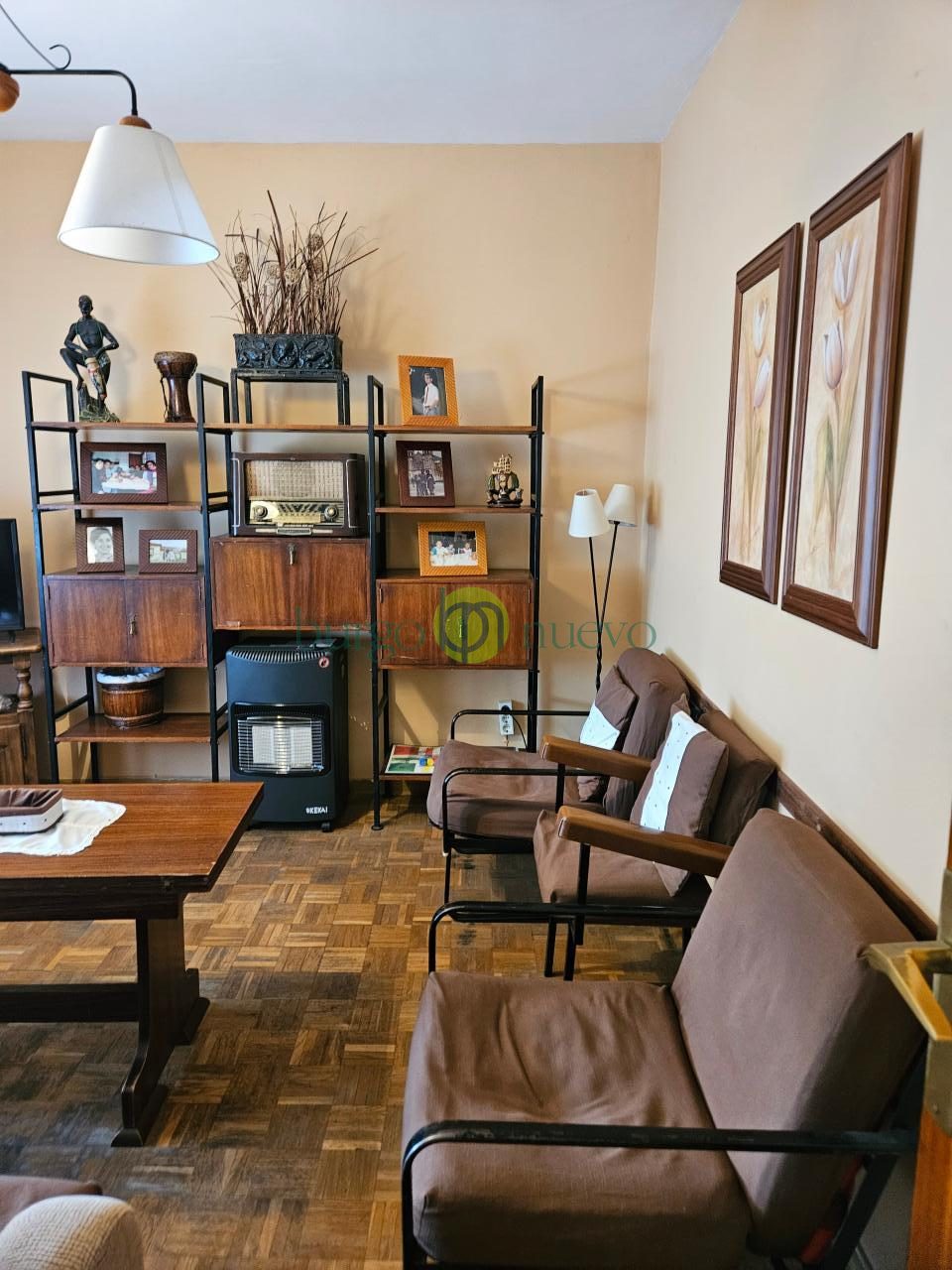 CASA EN VEGUELLINA DE ORBIGO