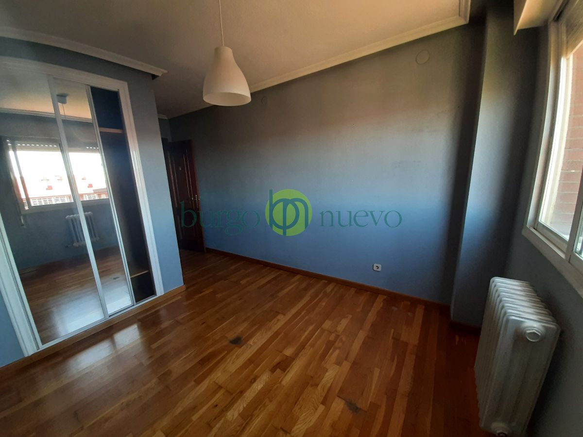 Piso en Paseo Salamanca - Foto 17