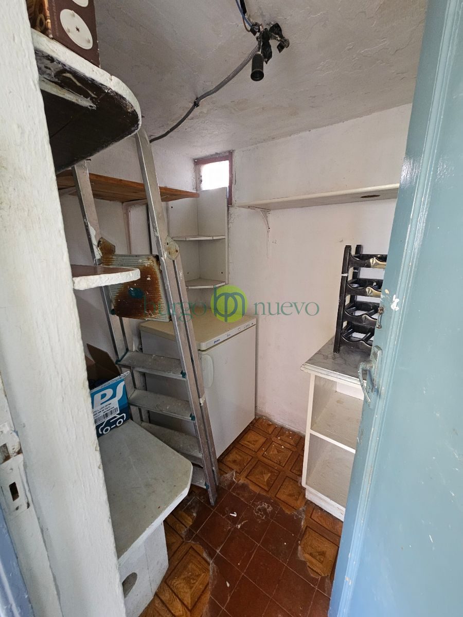 VENTA CASA  con gran terraza, garaje y rentabilidad por local alquilado en Avenida León - Foto 14