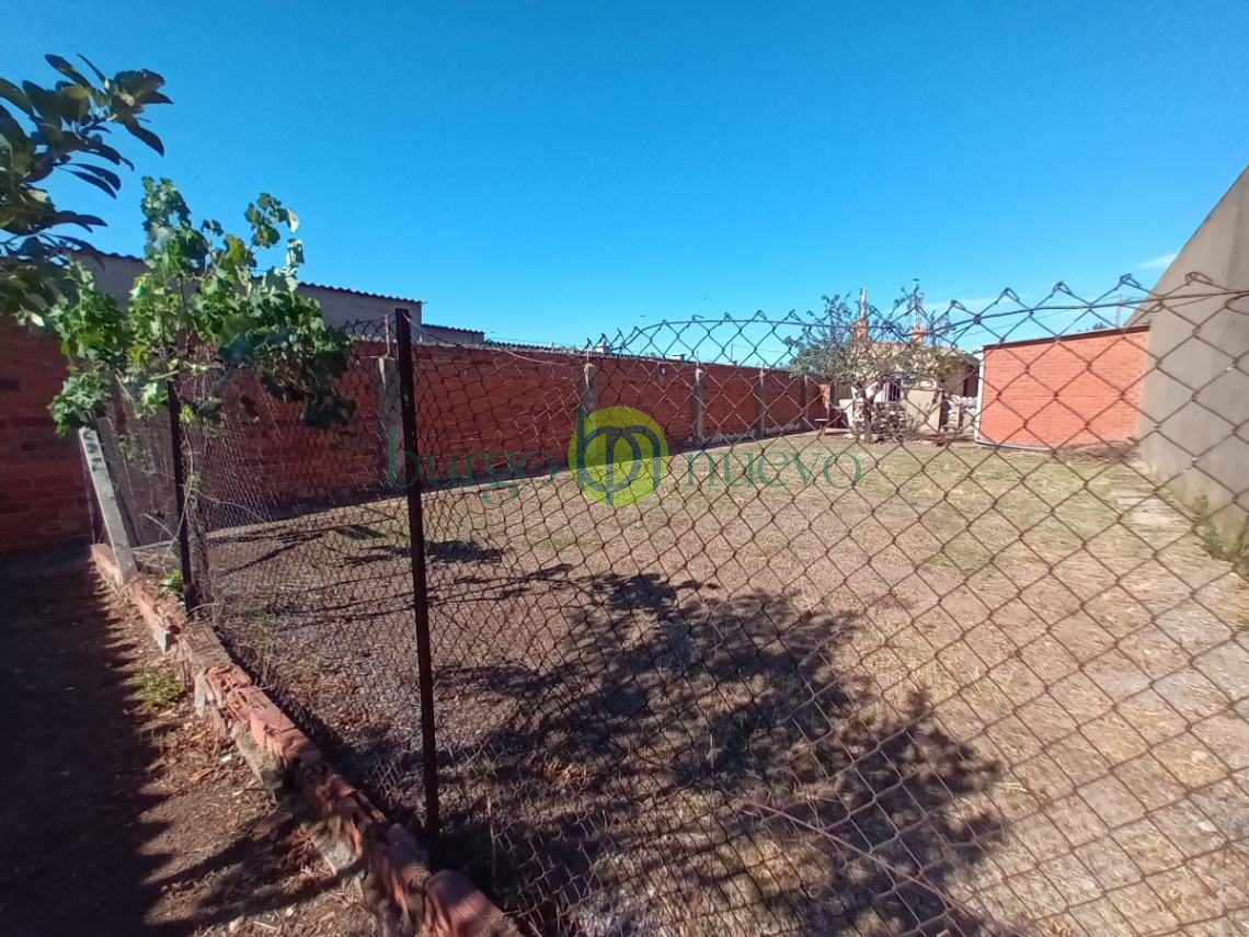 Casa en Calle Bandonilla (Armunia) - Foto 17