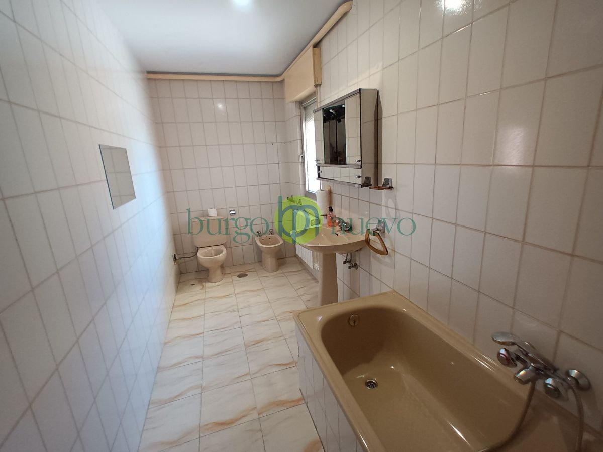Casa en Calle Bandonilla (Armunia) - Foto 5