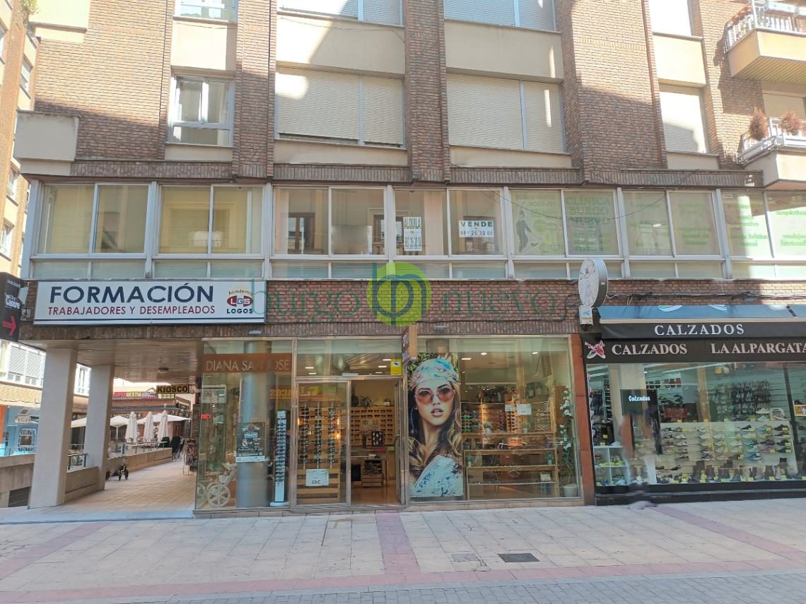 Oficina en Calle Burgo Nuevo (Centro)