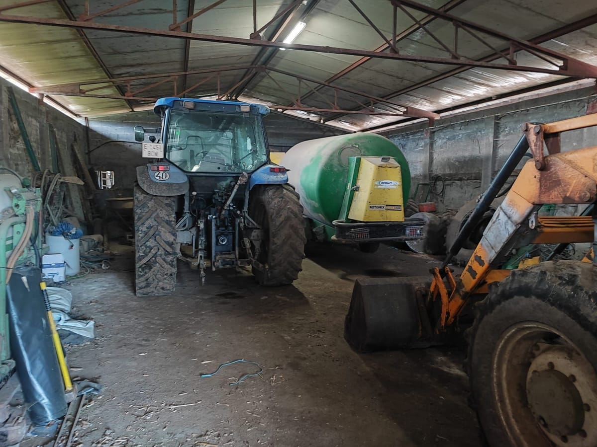 Negocio Ganadero en Pleno Rendimiento – Explotación Lechera de Alta Producción en Orense
