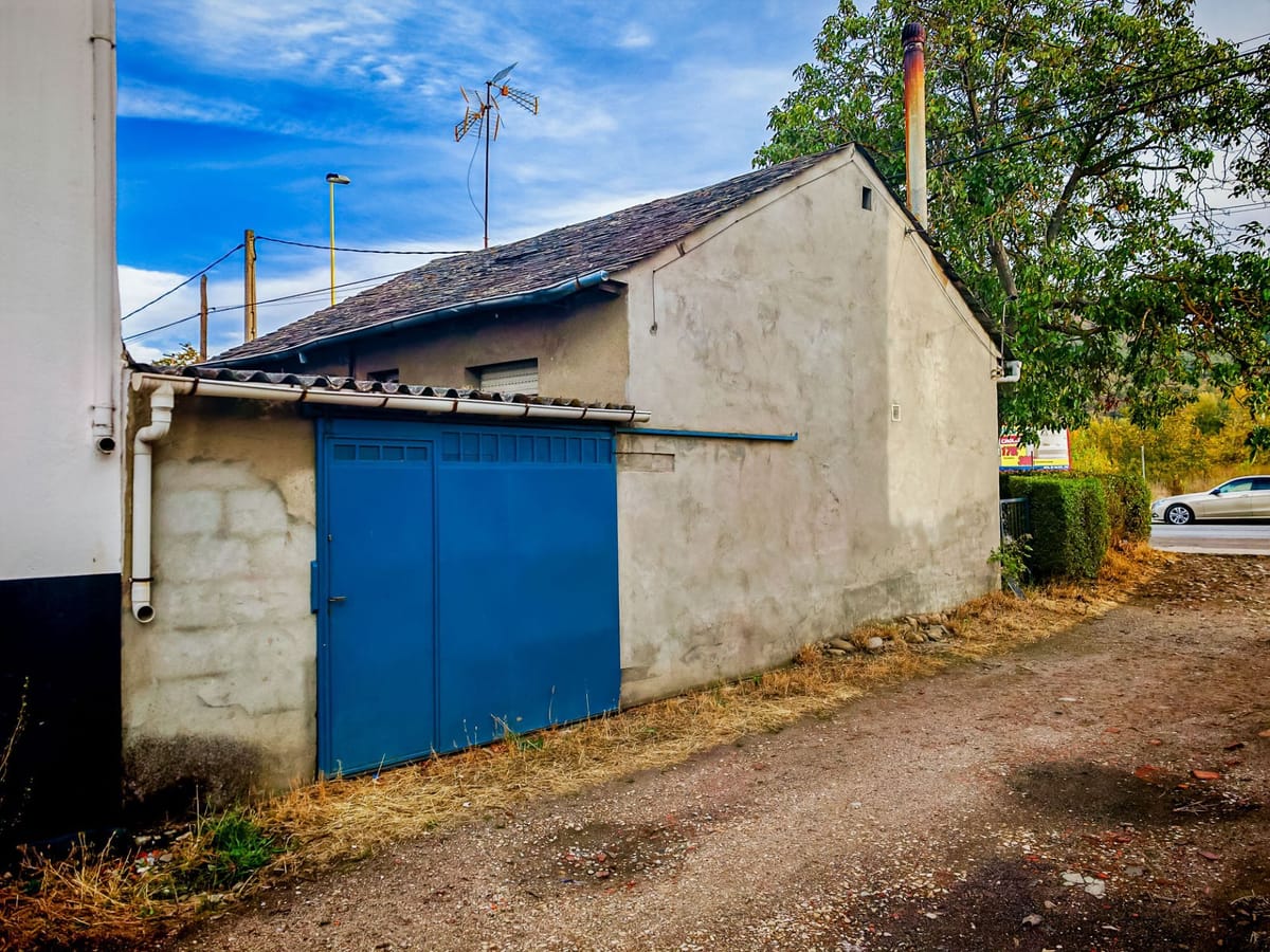 🏡 Se vende casita de planta baja en Flores del Sil
