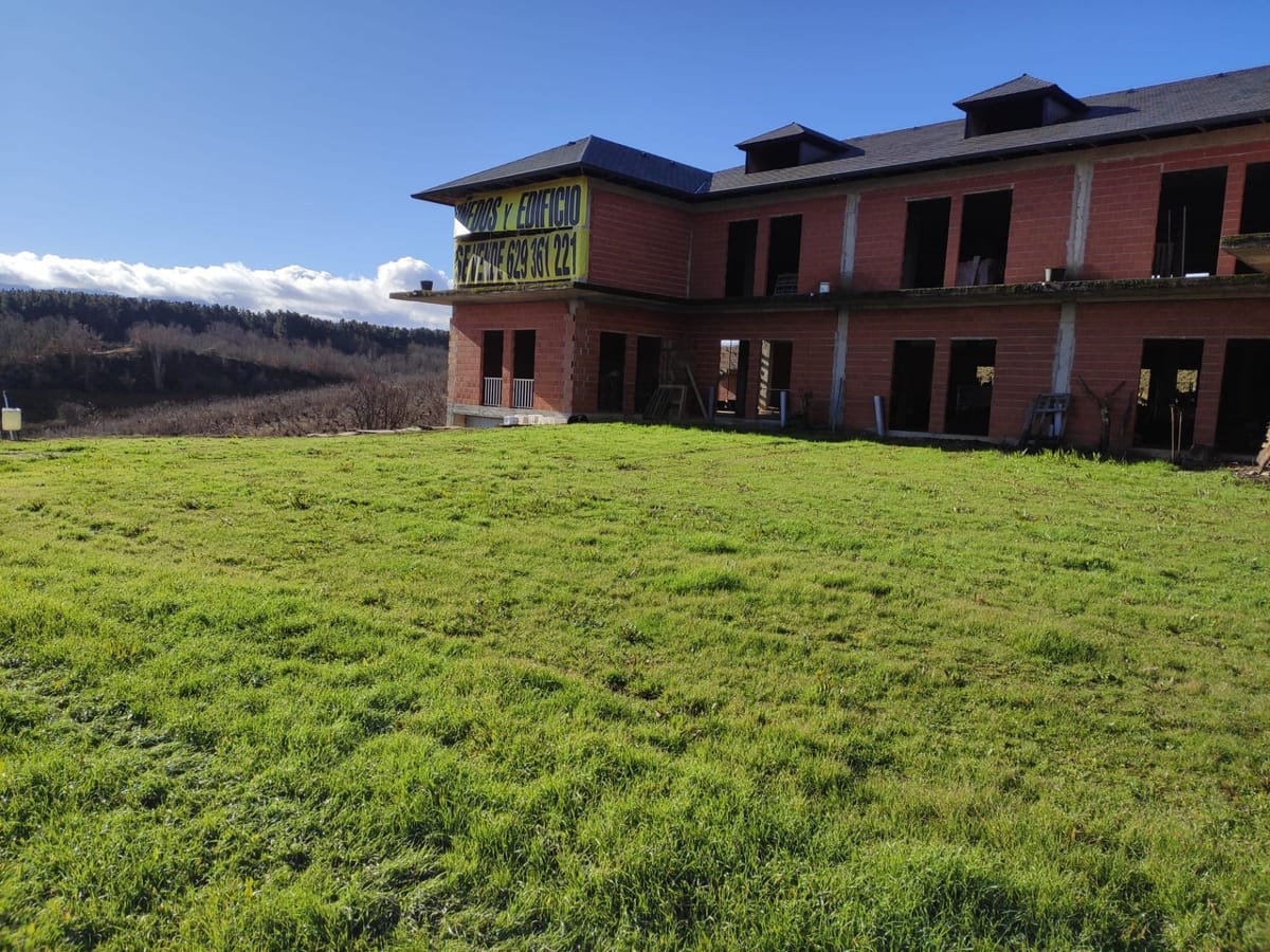 🍇 Se vende Hotel · Restaurante · Bodega de Vinos en pleno Camino de Santiago 🥂🏨