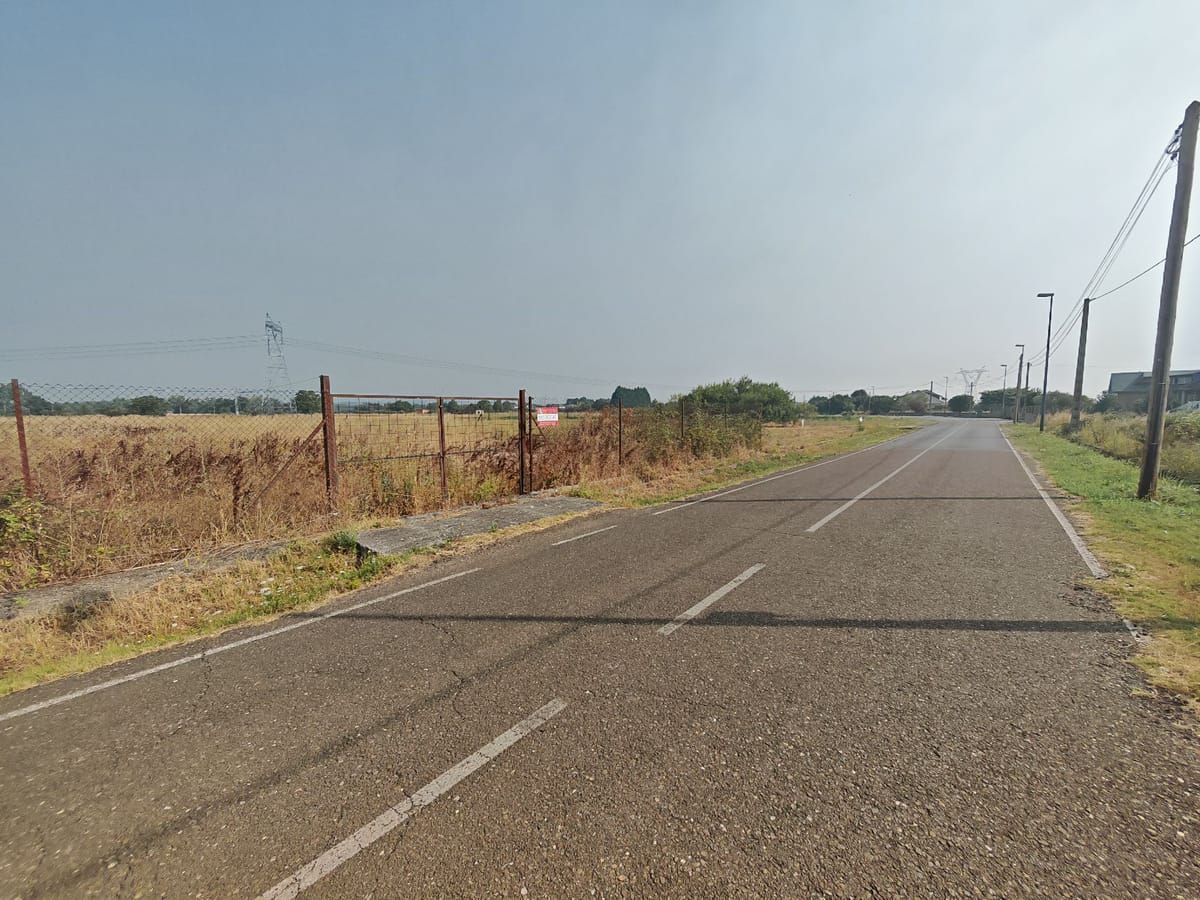 Se vende terreno urbano en Villadepalos