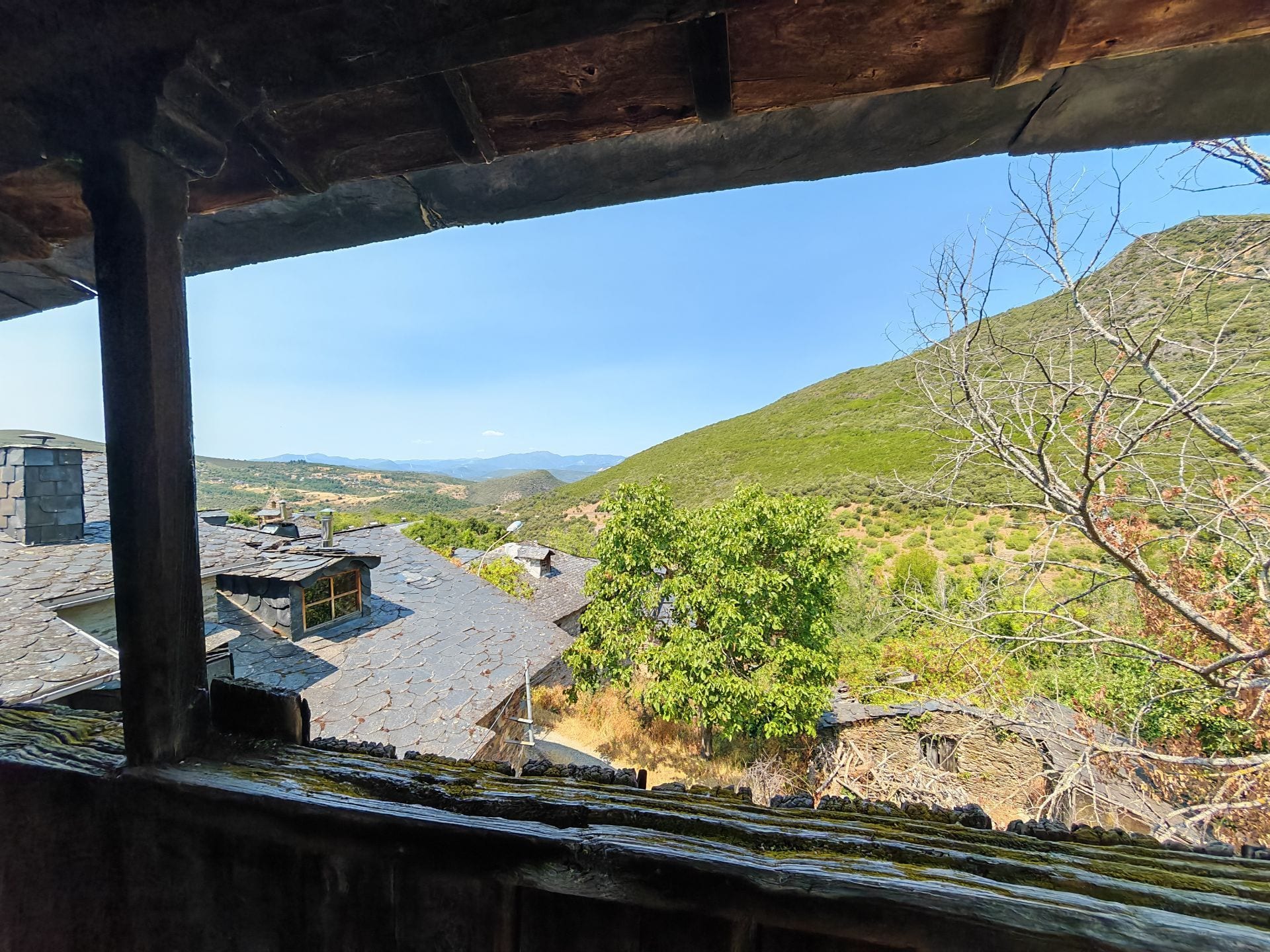 🏡✨ Casa de piedra berciana en un paraje de ensueño - Foto 3