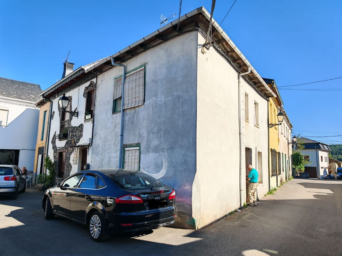 🏡 Casita de piedra para reformar a tu gusto en el centro de Calamocos