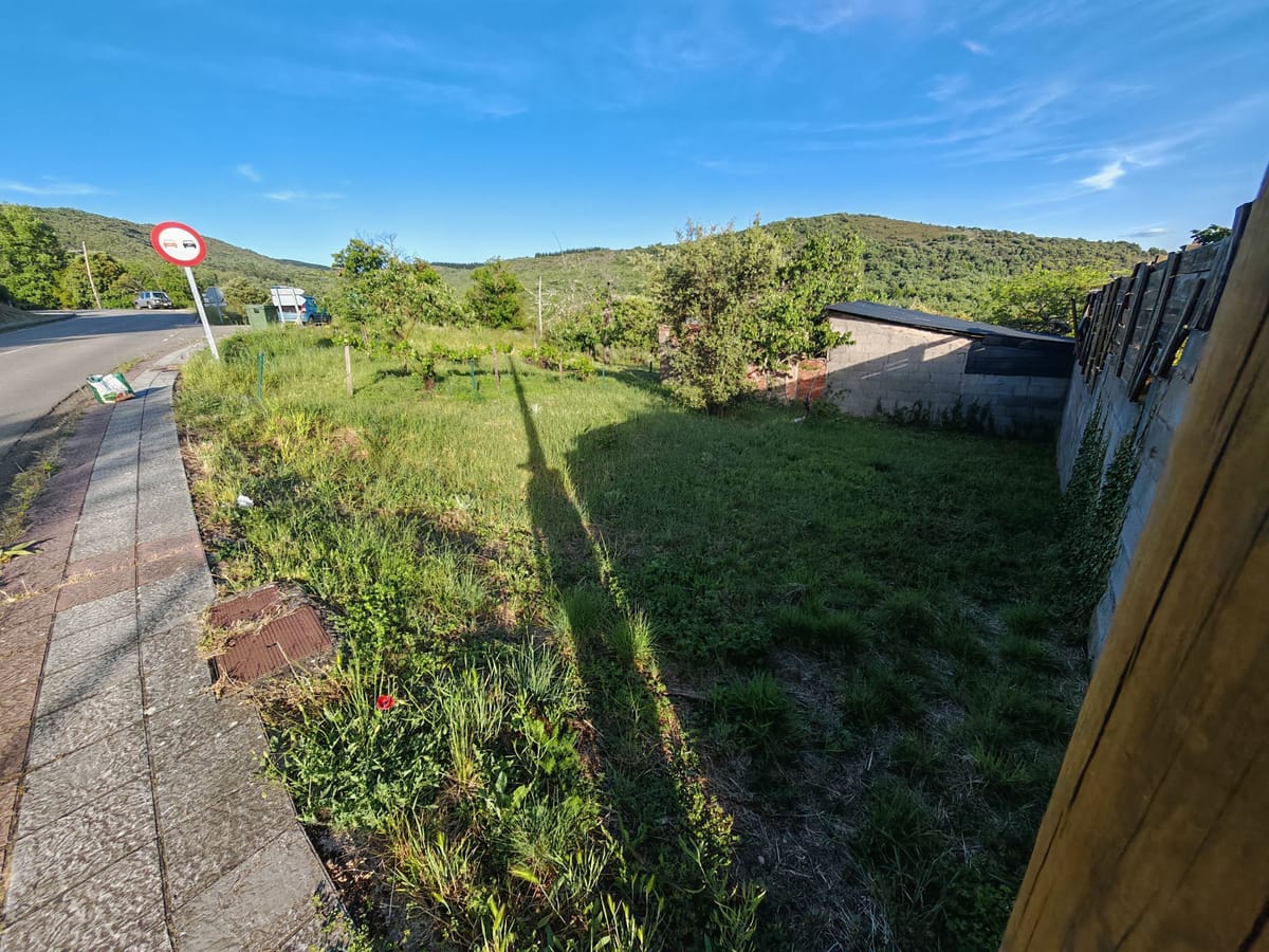 Se vende parcela urbana en Arlanza
