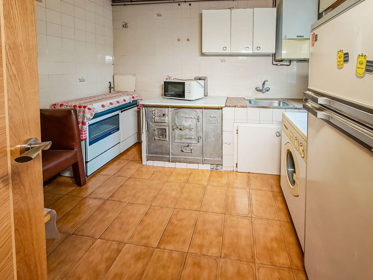 🏡 Casa de piedra en Rodanillo (El Bierzo) – A reformar, con gran potencial