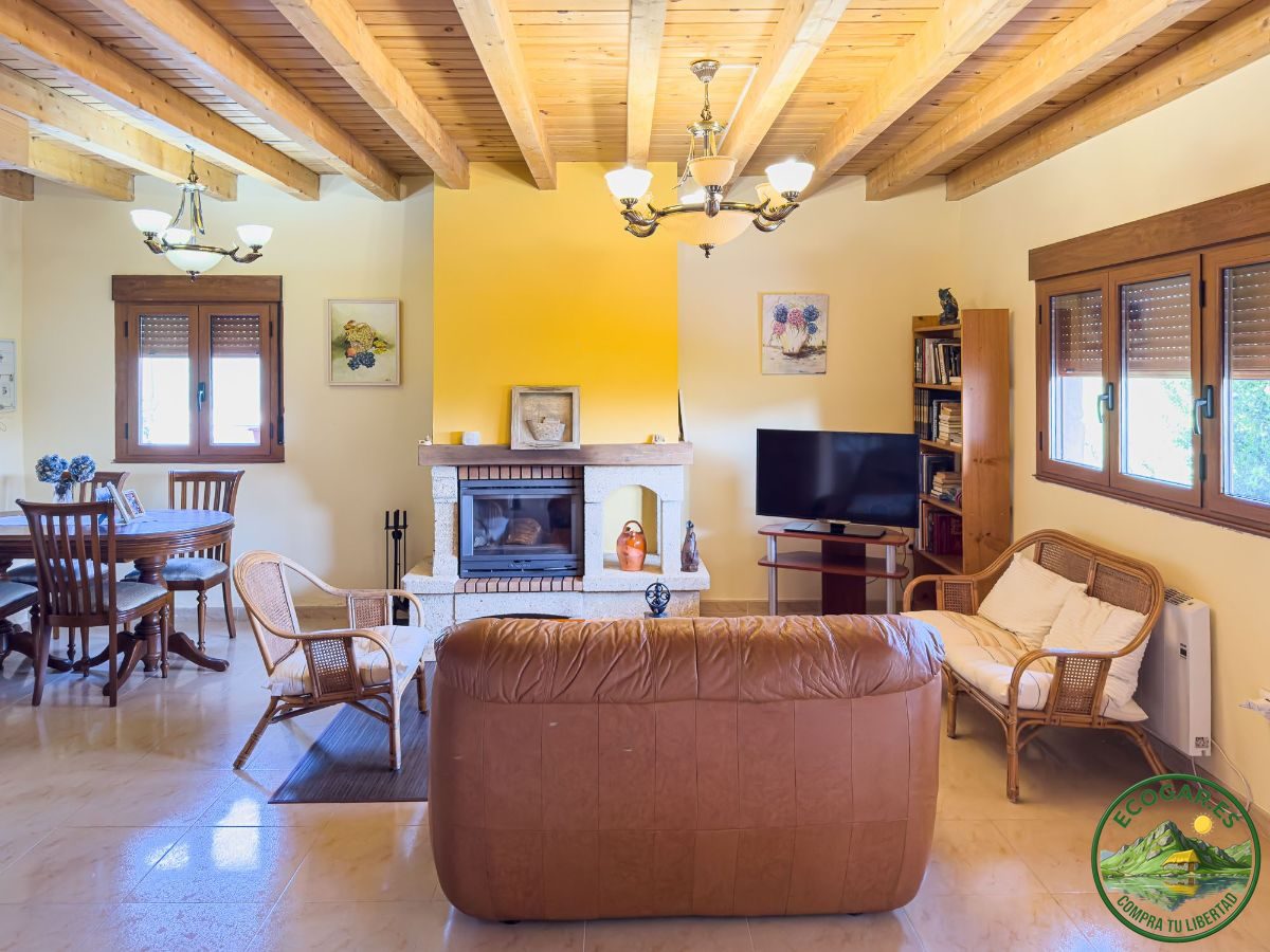 🏡 Una casa nueva en plena montaña. Naturaleza, espacio y libertad a solo 20 minutos de Astorga. - Foto 7
