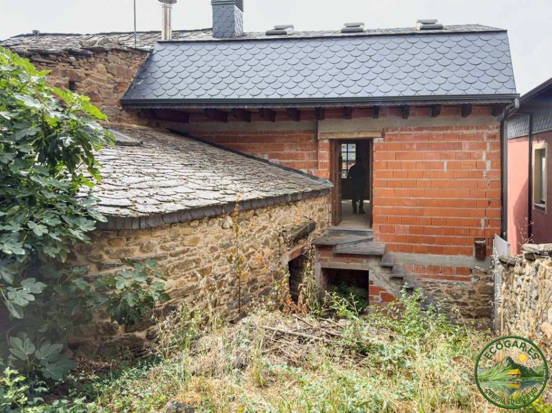 Casa de piedra para terminar - Foto 4